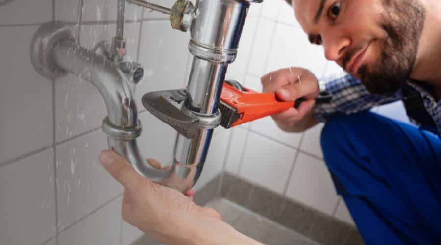 Professional emergency plumbing in Encampment, WY